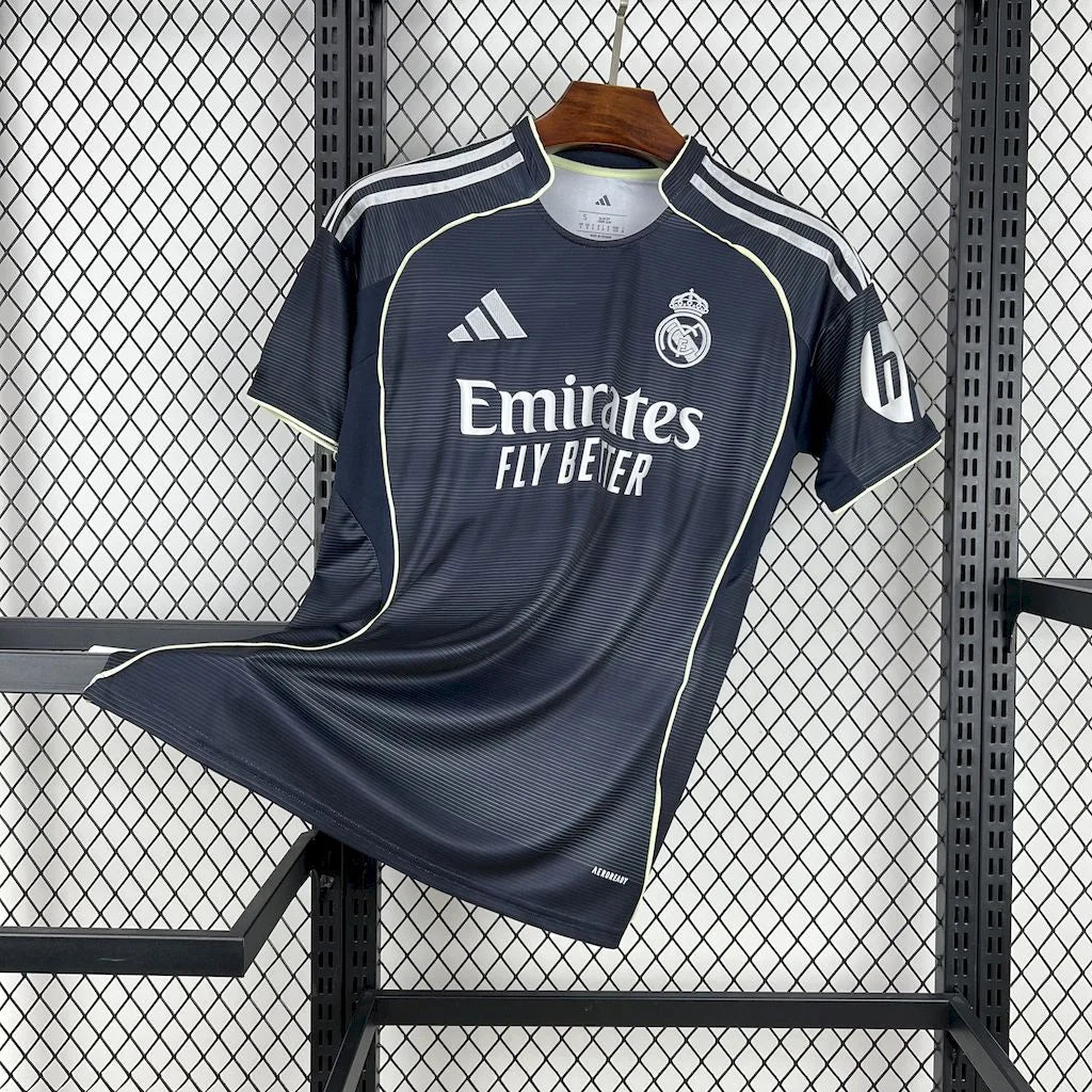 Maillot, Real, Madrid extérieur 25/26￼