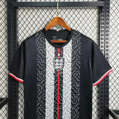 Angleterre x BRBRRY Black/White