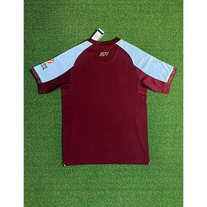 Aston Villa Domicile 2025/2026