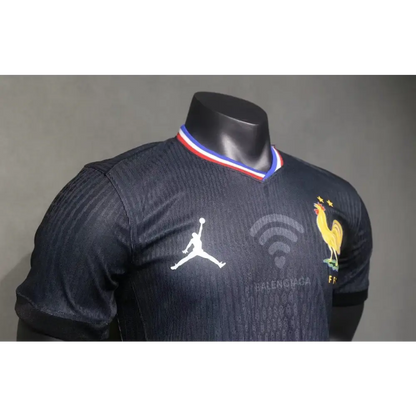 France x BLNCG