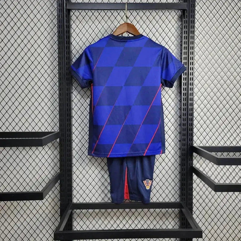 Kit enfant Croatie Extérieur 2024