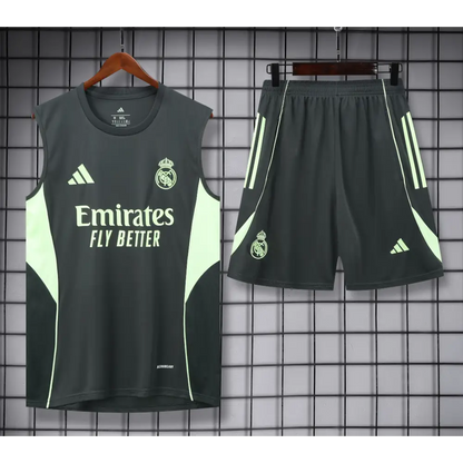 Kit Entraînement Real Madrid Gris 2025/2026