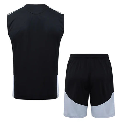 Kit Entraînement Real Madrid Noir et blanc 2025/2026