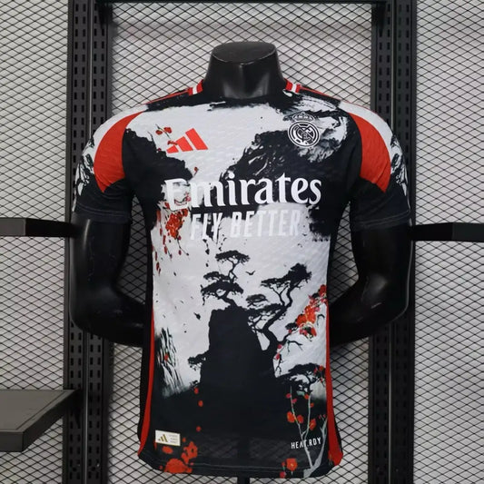 Maillot Real Madrid concept version joueur 2025/2026