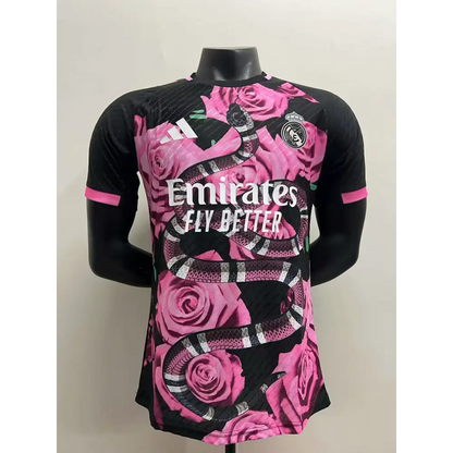 Real Madrid Serpent Rose Version Joueur 2025/2026